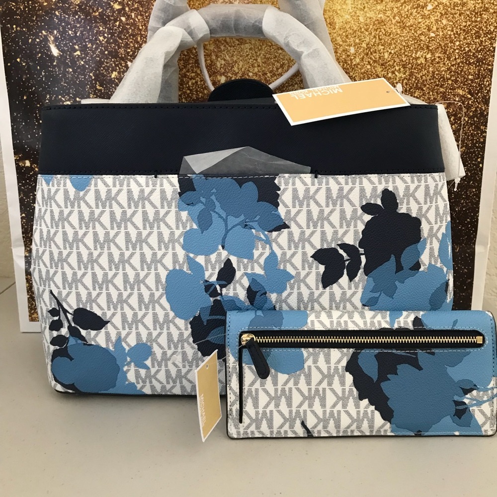 NWT MICHAEL KORS HAILEE MD NAVY FLORAL SATCHEL SET - Picture 6 of 8